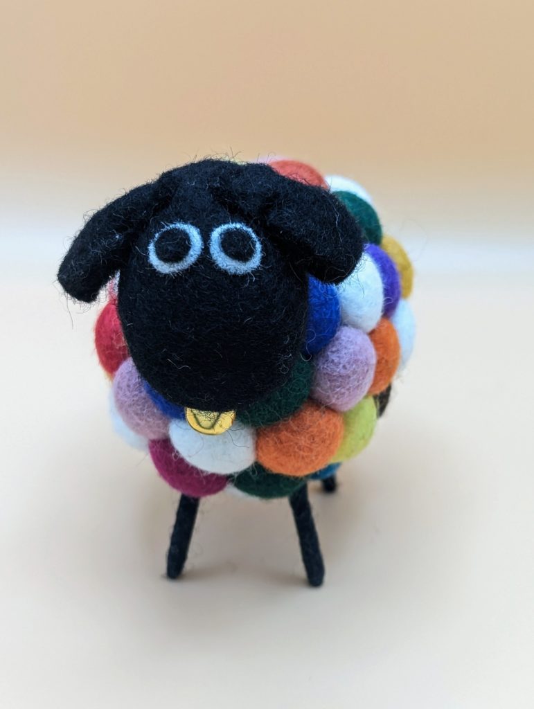 Woolen Puffed Sheep - Rainbow
